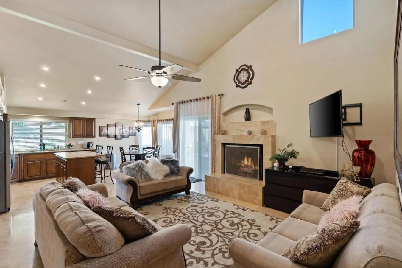Hébergement de vacances Stylish Home In Scottsdale Heatedpool & Hottub Phoenix